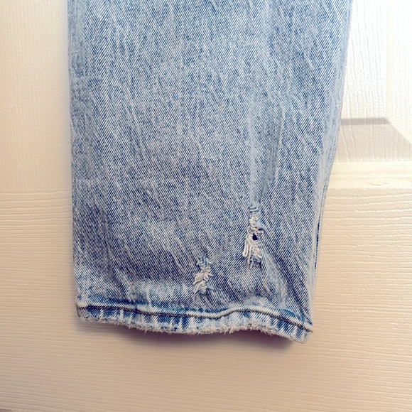 The 90s Straight Ultra High Rise Jeans - Curve Love - Picture 3 of 6